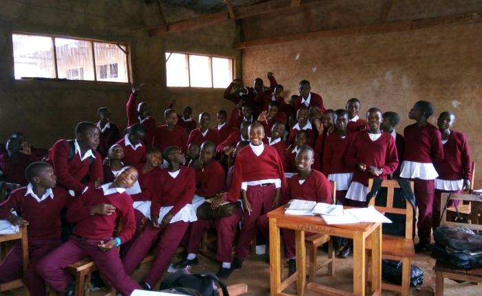 Schule in Tansania – Madam Katharina